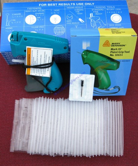 10651 AVERY DENNISON Tagging Gun + 5000 1 1/2" Clear Barbs - Click Image to Close