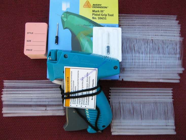 Avery Dennison Reg Tag Gun,1K Barb,100 Pink Price Tag Ex Needle - Click Image to Close