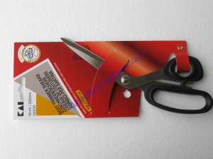 KAI 9-1/4" BENT DRESSMAKER SHEARS SCISSORS # N5230