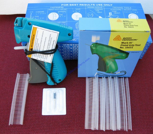 AVERY DENNISON Tagging Gun + 5000 1/2" Clear Barbs # 10651 - Click Image to Close
